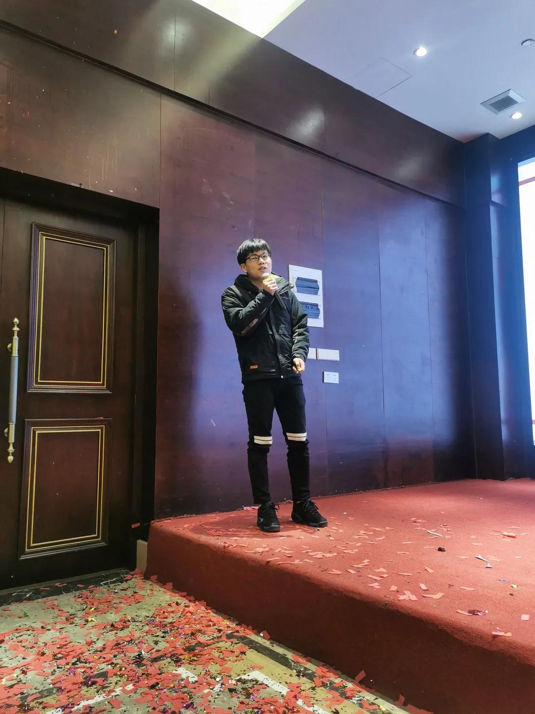 1611716044507393.jpg 1611716044507393.jpg