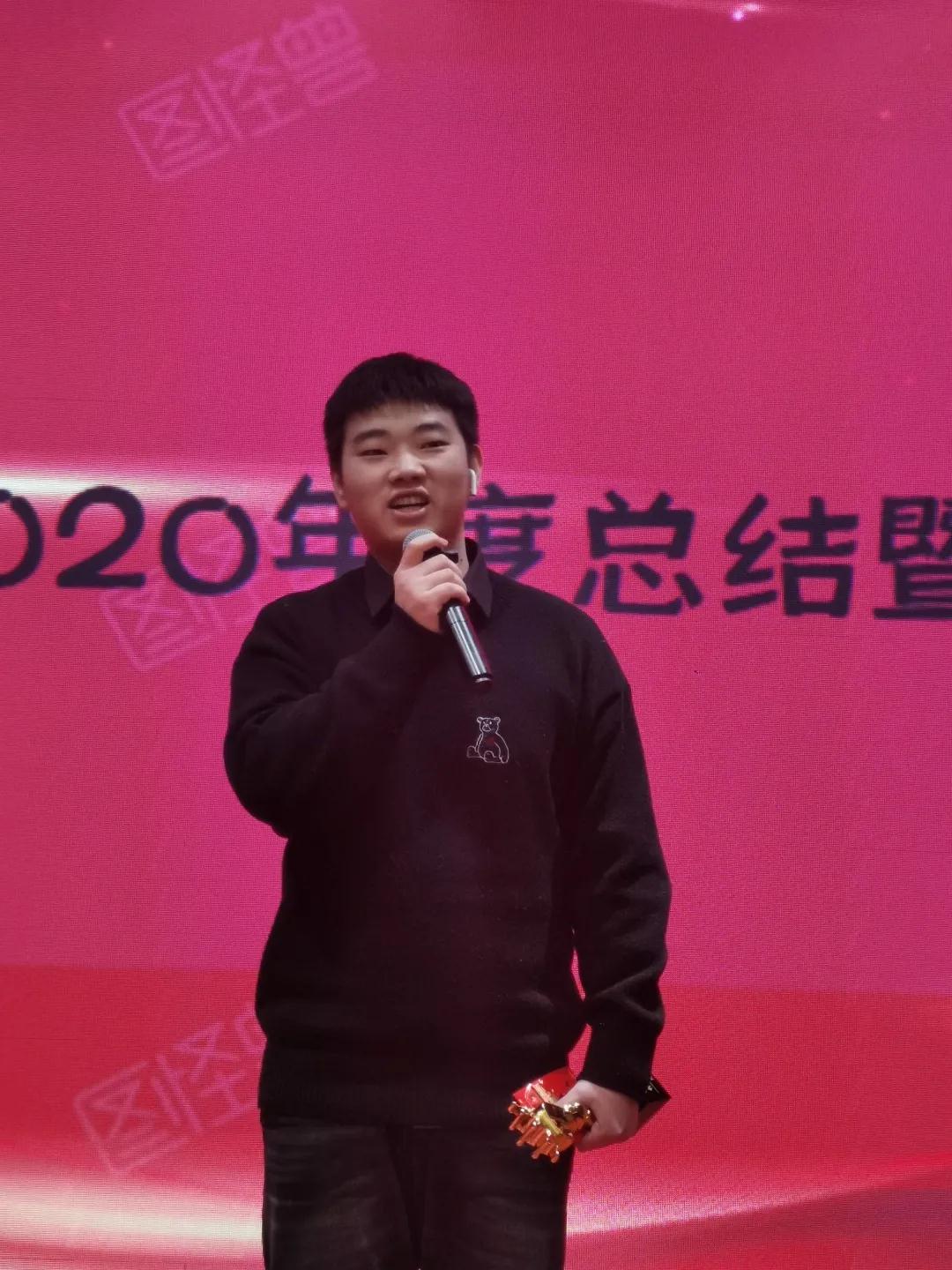 1611716111324952.jpg 1611716111324952.jpg