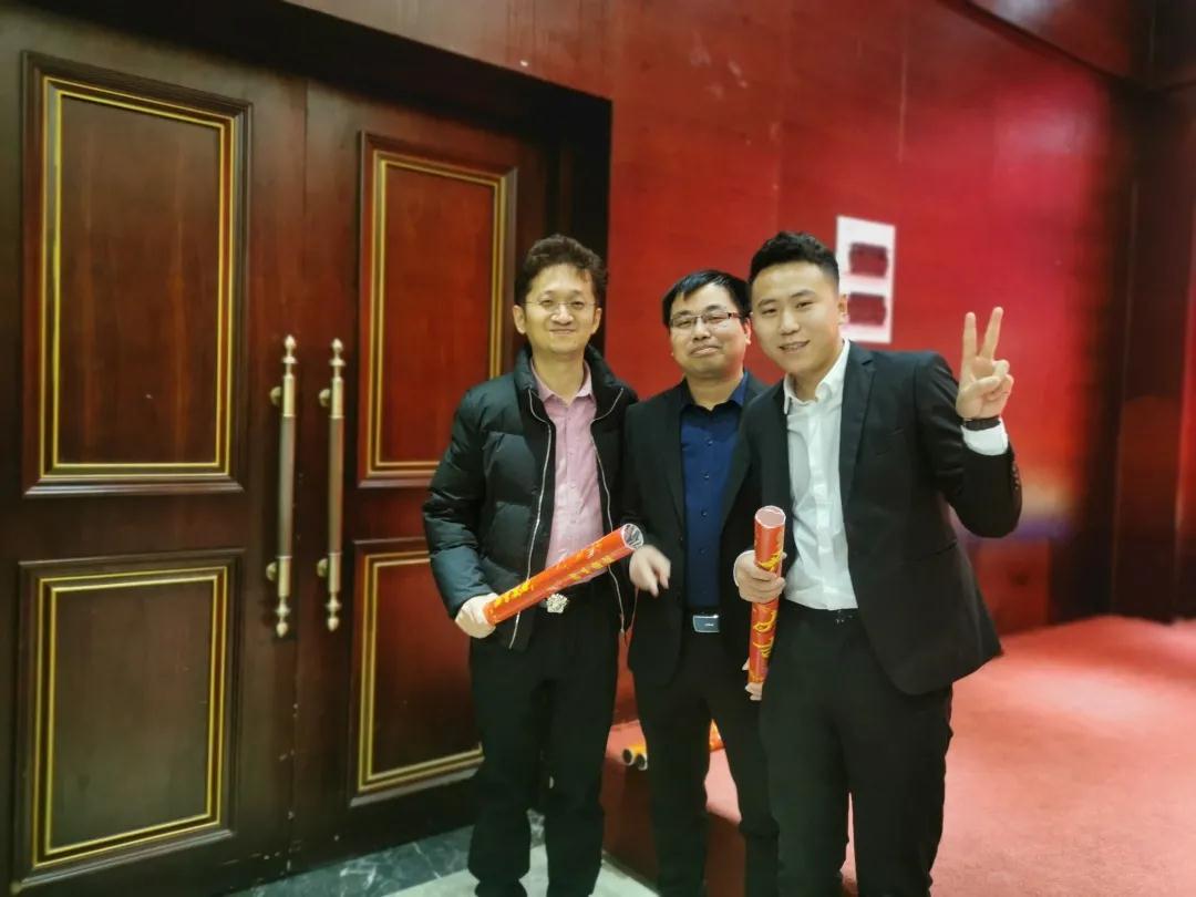 1611716267355732.jpg 1611716267355732.jpg